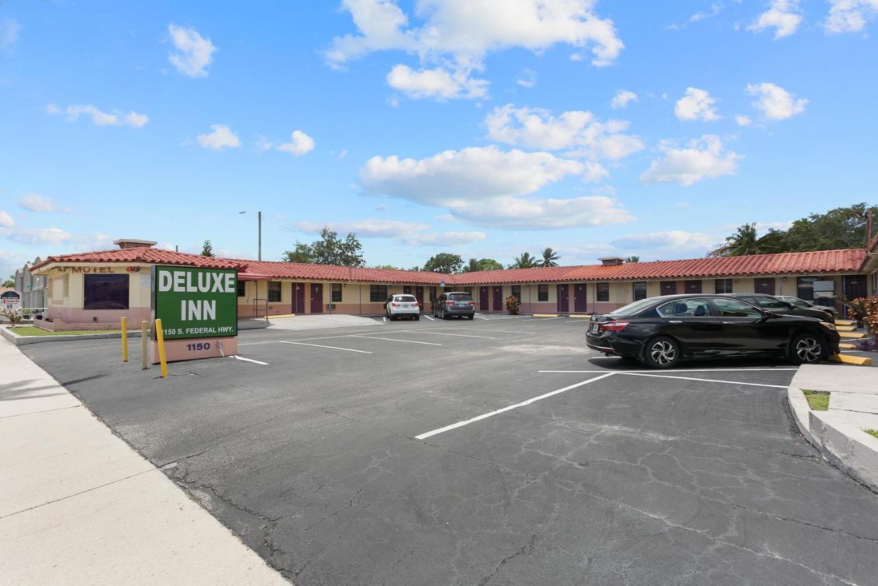 Deluxe Inn Dania Beach Exterior photo